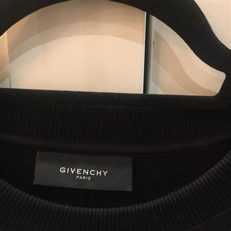 givenchy's Depop Shop 